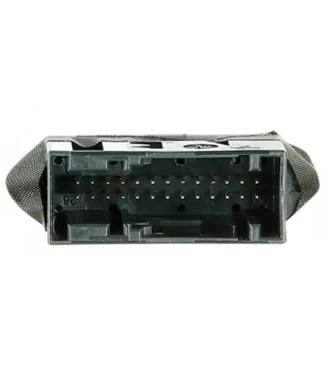 Адаптер для штатной камеры заднего вида Volkswagen, Skoda, Seat ACV 771324-1033